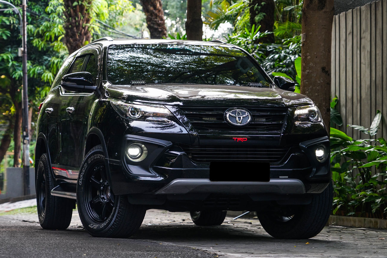 Toyota Fortuner TRD Sportivo
